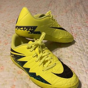 Nike Hypervenom Indoor Soccer Cleats